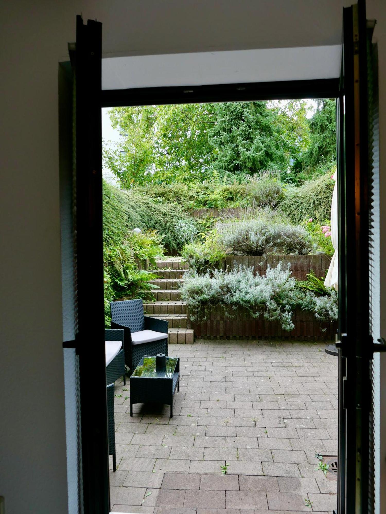 Schoenes Apartment Mit Terrasse Im Steingarten Bad Vilbel Εξωτερικό φωτογραφία